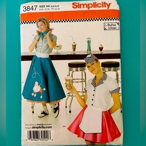 Simplicity 3847 Poodle Circle Size Size 6 8 10 12 - 1950s Pink Ladies Pattern